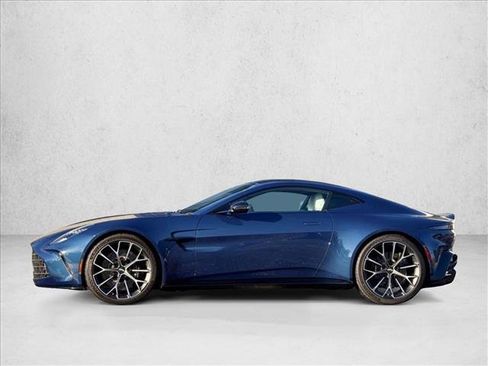 New 2025 Aston Martin V8 Vantage Coupe image 3