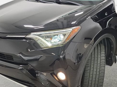 Used 2016 Toyota RAV4 Limited AWD/4WD image 31