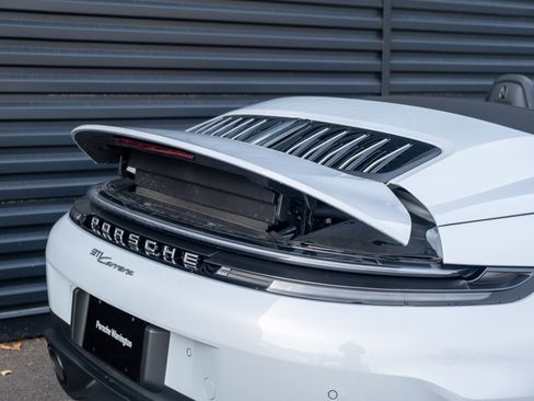 Certified 2025 Porsche 911 Carrera image 44