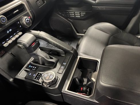 Used 2025 Toyota 4Runner Limited image 22