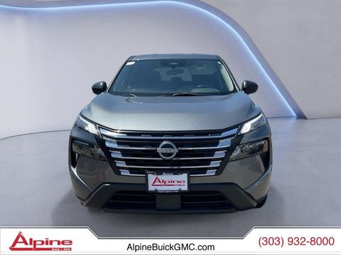 Used 2024 Nissan Rogue S AWD/4WD image 8