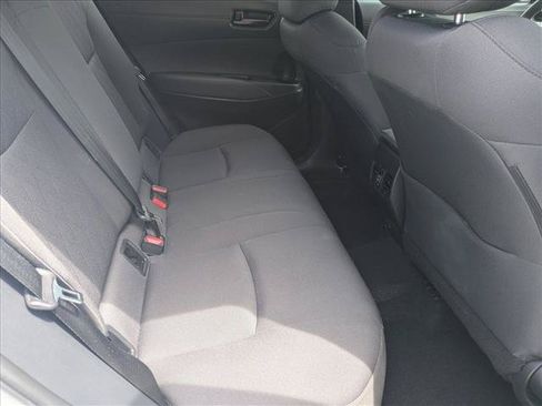 Used 2024 Toyota Corolla Cross LE FWD image 18