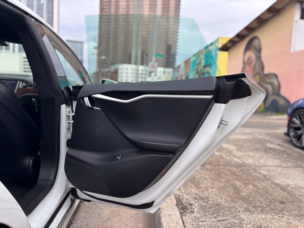 Used 2017 Tesla Model S 75 RWD image 17
