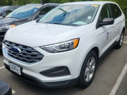 Certified 2022 Ford Edge SE