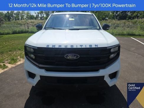 Used 2025 Ford Expedition Active AWD/4WD image 4