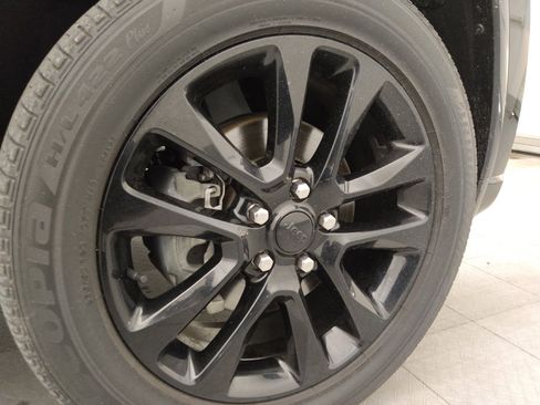 Used 2020 Jeep Grand Cherokee Altitude RWD image 31