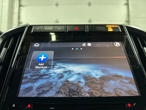 Used 2022 Subaru Ascent Limited w/ Technology Package image 28