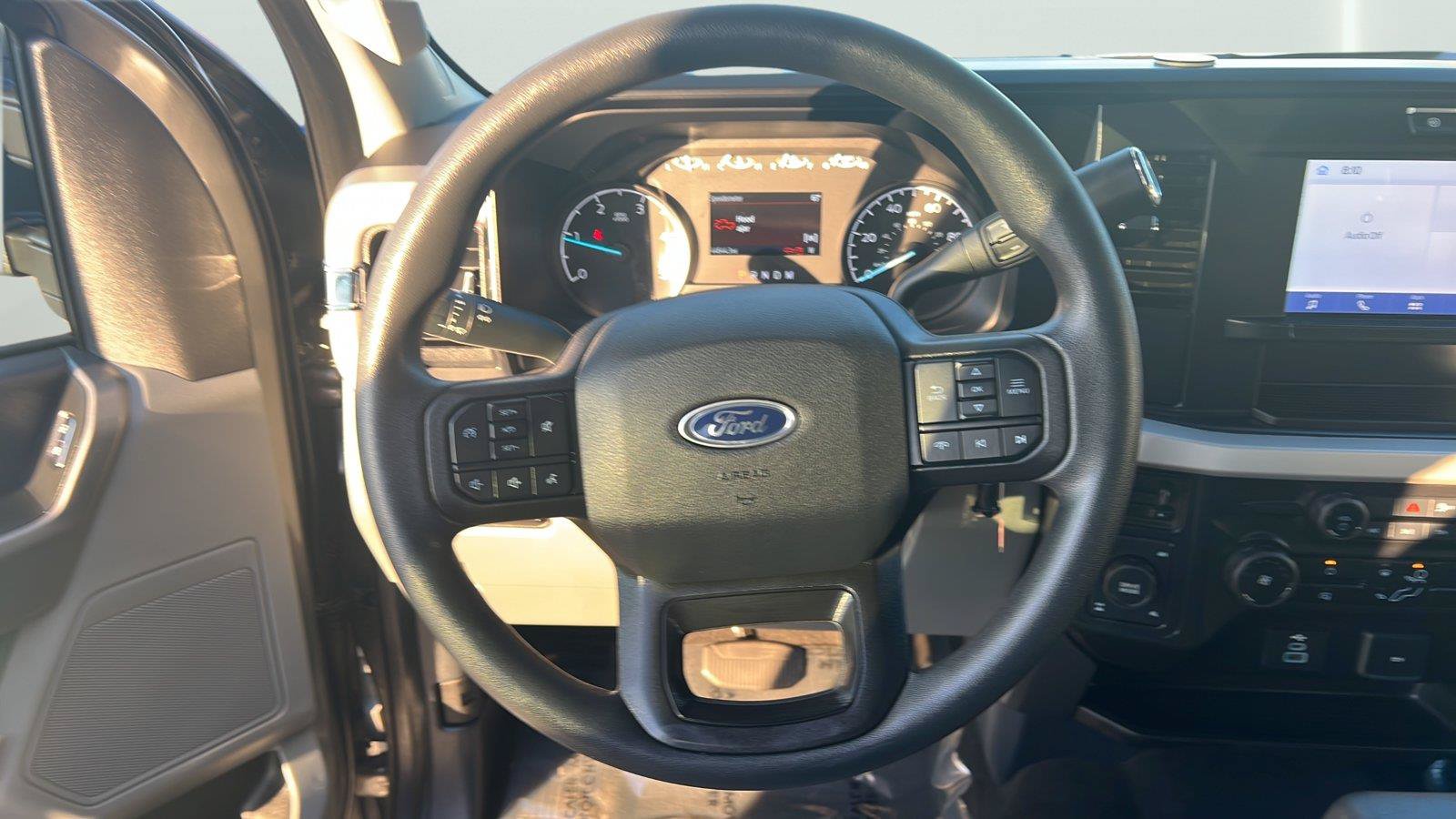 Used 2025 Ford F250 XLT w/ FX4 Off-Road Package AWD/4WD image 11