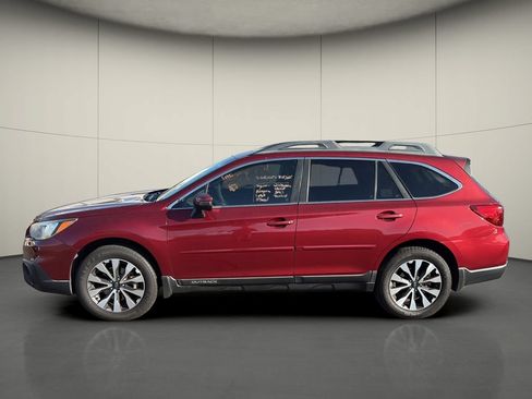 Used 2017 Subaru Outback 2.5i Limited AWD/4WD image 4
