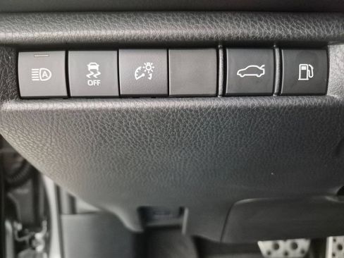 Used 2026 Toyota Camry XSE FWD image 12
