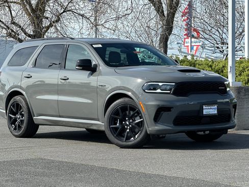 New 2026 Dodge Durango GT image 2