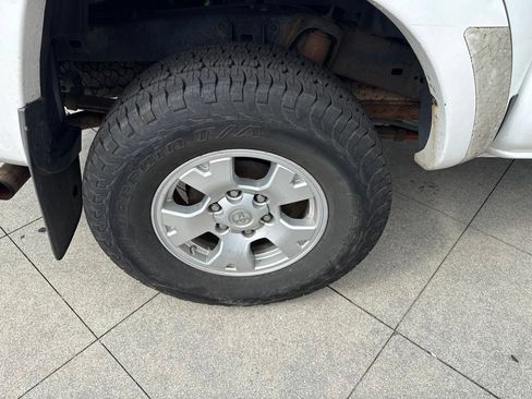 Used 2013 Toyota Tacoma 4x4 Double Cab w/ TRD Off-Road Pkg image 22