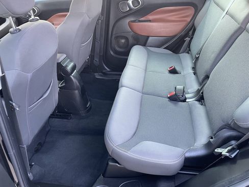 Used 2015 FIAT 500L Trekking FWD image 11