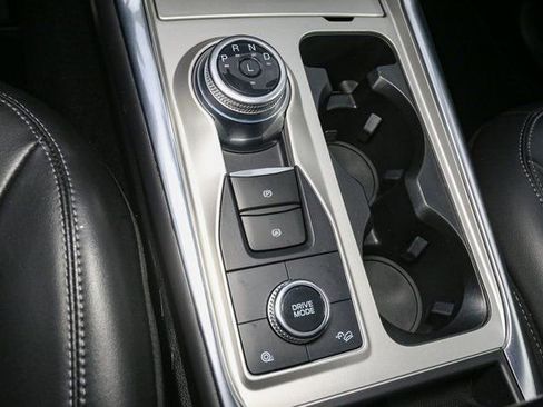 Used 2023 Ford Explorer XLT w/ Equipment Group 202A image 30