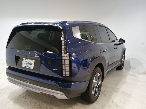 New 2026 Hyundai Ioniq 9 SE AWD/4WD image 6