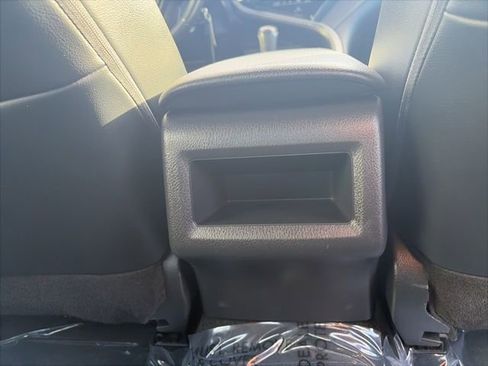 Used 2023 Toyota Camry SE image 14