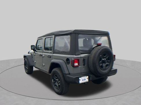 Used 2023 Jeep Wrangler Unlimited Sport AWD/4WD image 5