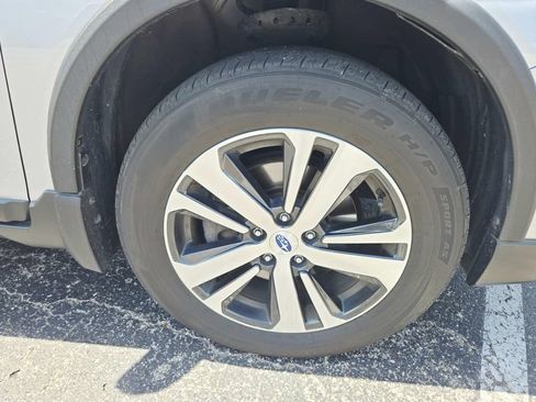 Used 2019 Subaru Outback 2.5i Limited w/ Popular Package #2 AWD/4WD image 18