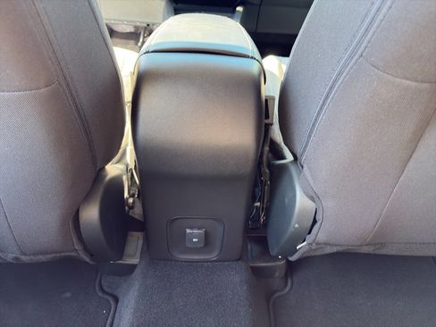 Used 2022 Ford Escape S AWD/4WD image 17