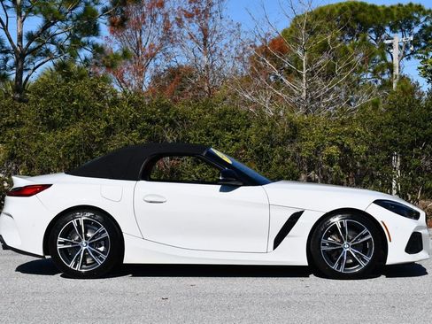 Used 2023 BMW Z4 sDrive30i w/ Premium Package image 47