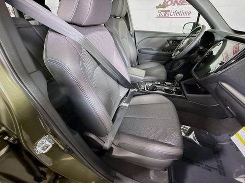 Certified 2026 Subaru Forester Premium w/ Base/Premium Package image 31