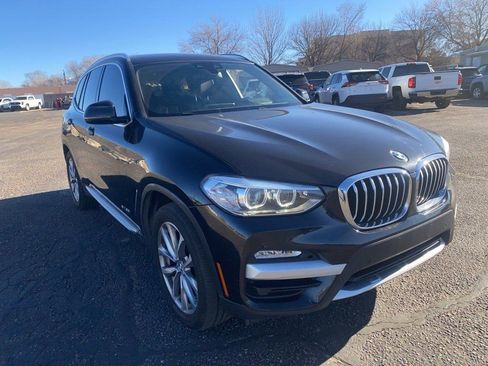 Used 2018 BMW X3 xDrive30i image 2