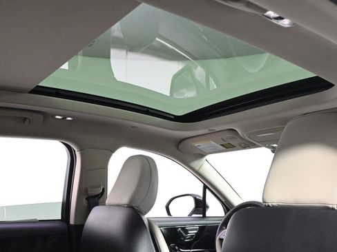 New 2026 Lincoln Corsair Reserve AWD/4WD image 17