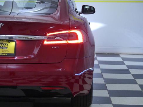 Used 2016 Tesla Model S 75D image 30