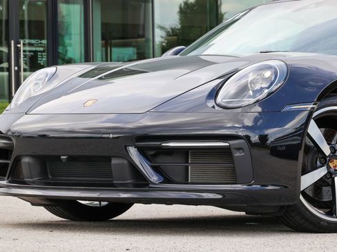 Used 2021 Porsche 911 Targa 4S AWD/4WD image 24