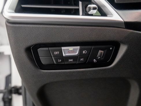 New 2026 BMW 330i xDrive 330i xDrive w/ M Sport Package image 19