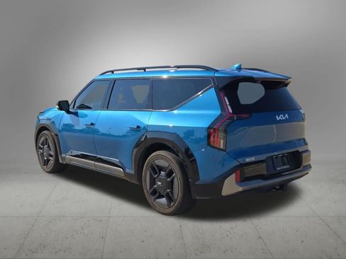 Used 2024 Kia EV9 GT-Line AWD/4WD image 4