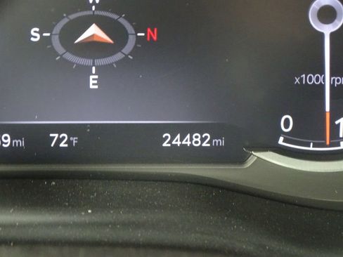 Used 2024 Genesis G70 2.5T image 44