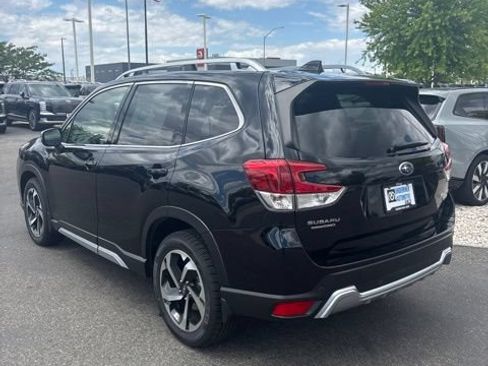 Used 2024 Subaru Forester Touring AWD/4WD image 7