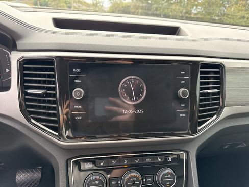 Used 2021 Volkswagen Atlas SEL image 27