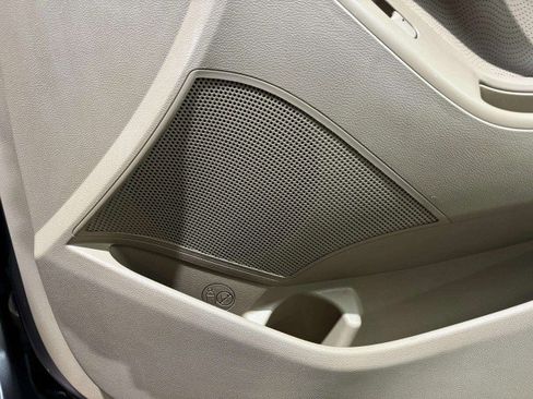 Used 2012 Hyundai Elantra Limited image 50