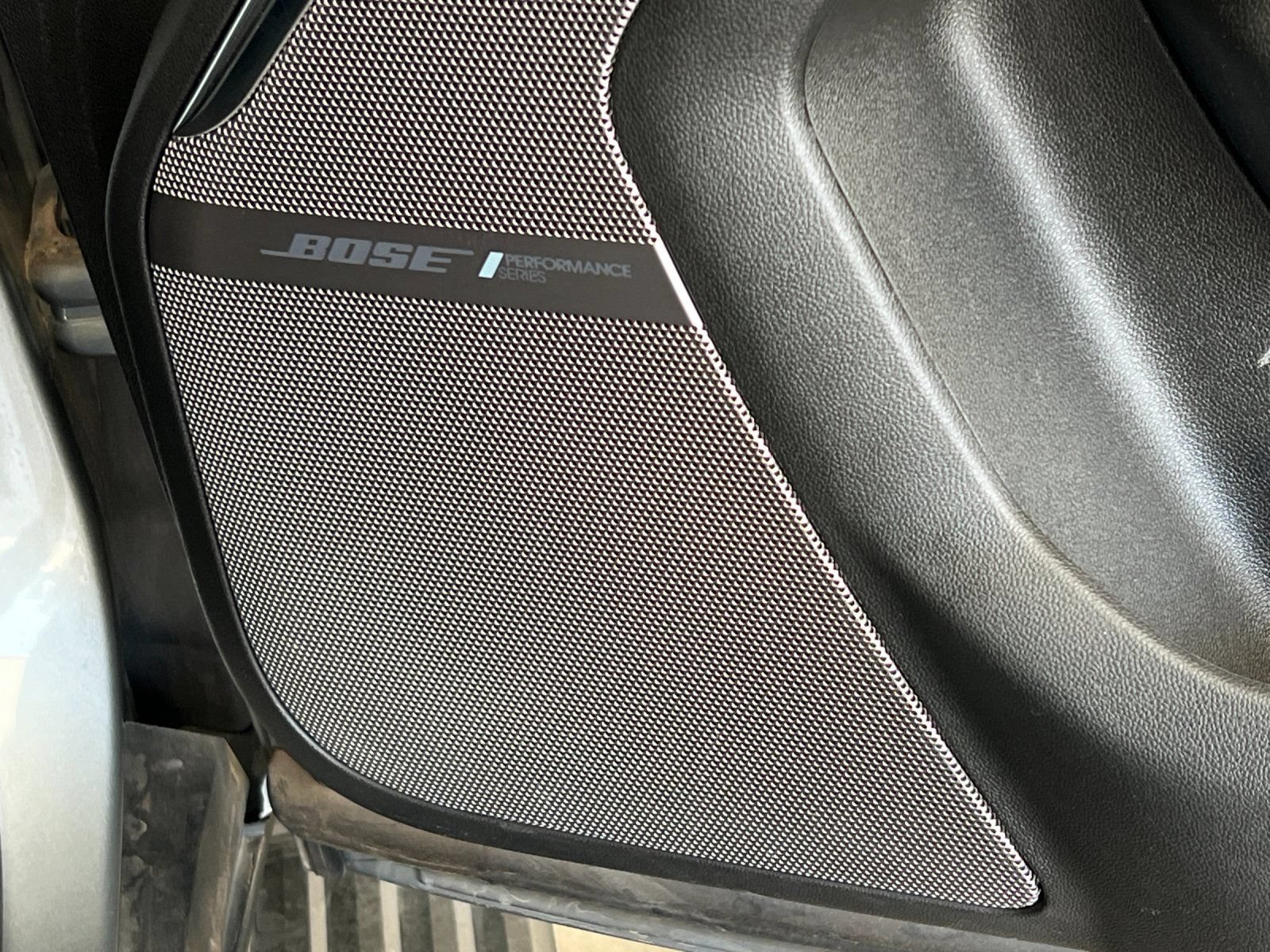 Used 2023 GMC Yukon Denali Ultimate w/ LPO, Floor Liner Package AWD/4WD image 36