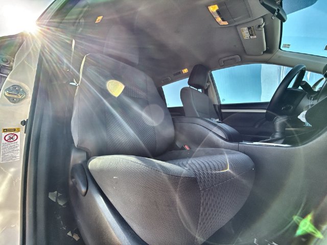 Used 2019 Toyota Highlander LE FWD image 24