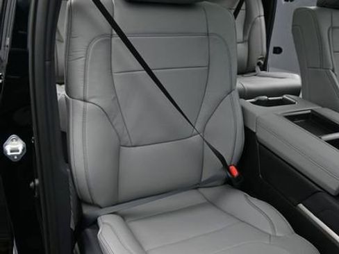 New 2026 Toyota Tundra Limited AWD/4WD image 16