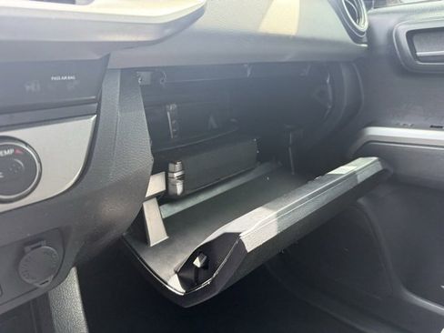 Used 2023 Toyota Tacoma SR image 29