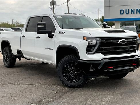 New 2026 Chevrolet Silverado 3500 LTZ w/ LTZ Plus Package image 2