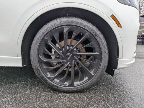 New 2026 Lincoln Aviator Reserve image 10