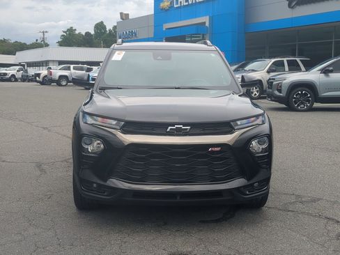 Used 2022 Chevrolet TrailBlazer RS w/ Sun and Liftgate Package AWD/4WD image 8