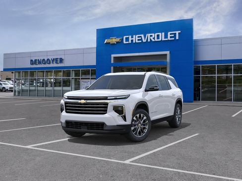 New 2026 Chevrolet Traverse LT AWD/4WD image 8