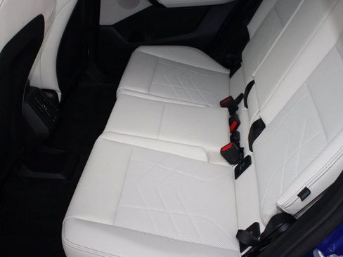 Used 2026 BMW X1 xDrive28i w/ Technology Package image 15