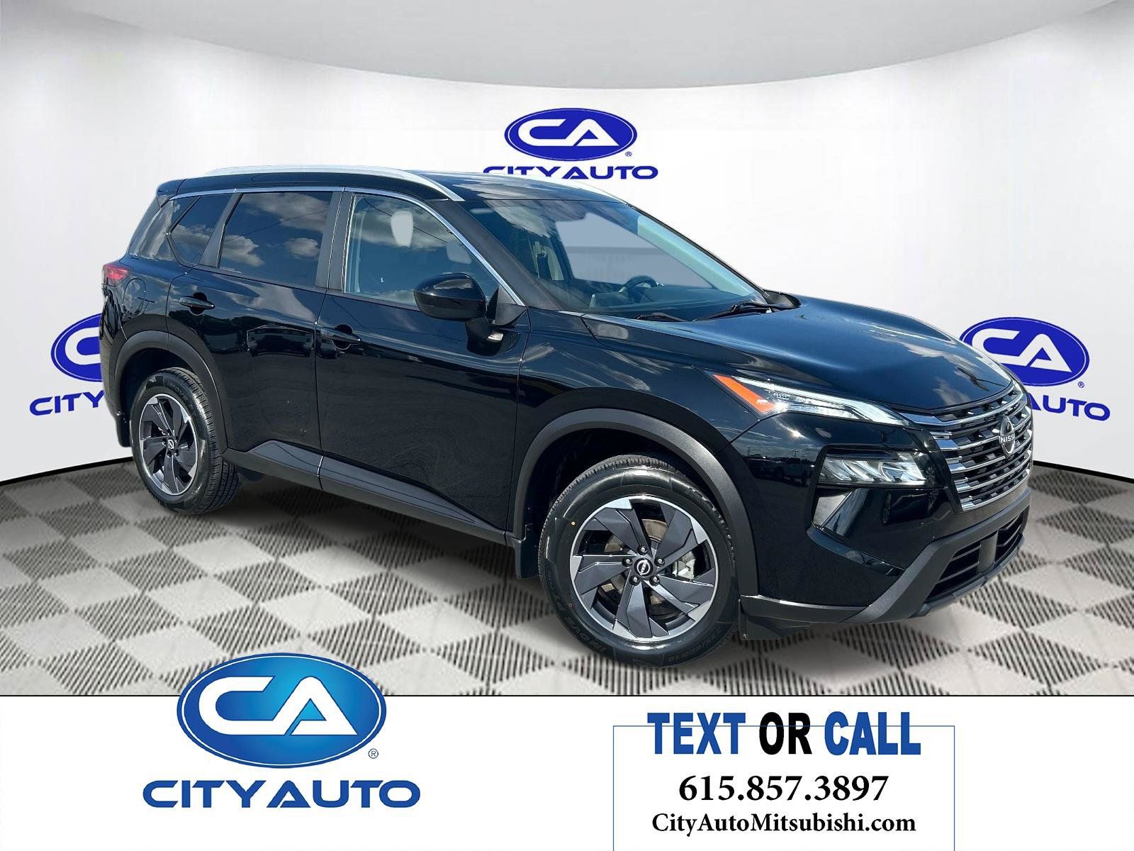 Used 2024 Nissan Rogue SV w/ SV Premium Package FWD image 1