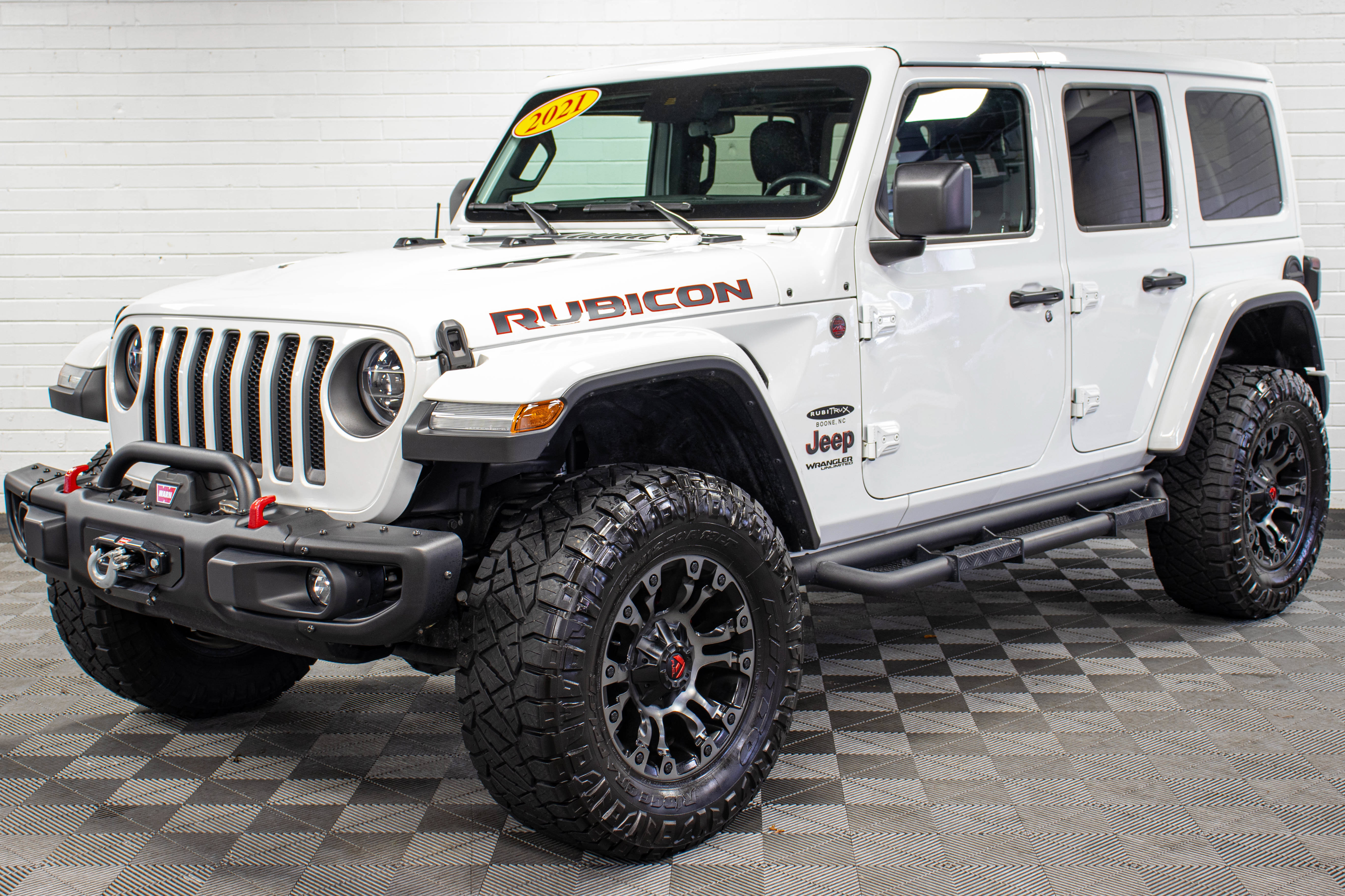 Used 2021 Jeep Wrangler Unlimited Rubicon w/ Steel Bumper Group AWD/4WD image 7