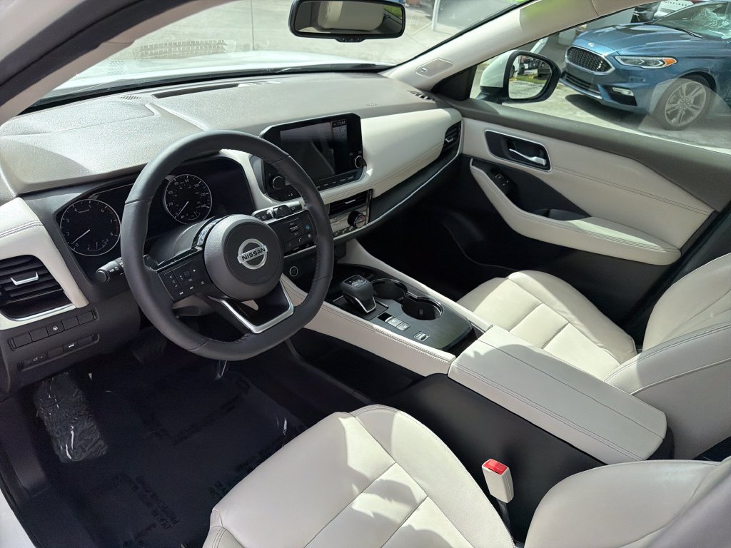 Used 2021 Nissan Rogue SL w/ Premium Package FWD image 14