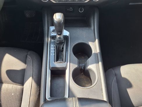 Used 2022 Nissan Altima 2.5 S FWD image 28