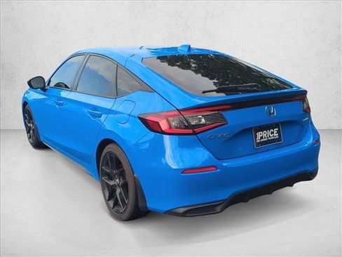 Used 2024 Honda Civic Sport image 8