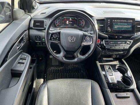 Used 2020 Honda Pilot Black Edition image 15